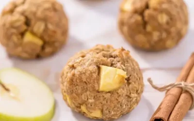 Crunchy Peanut Butter Apple Energy Bites