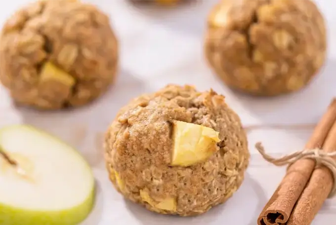 Crunchy Peanut Butter Apple Energy Bites
